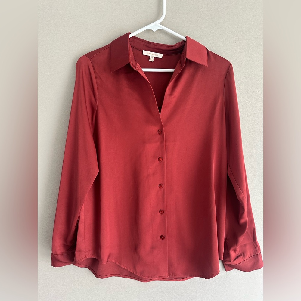 Skies Are Blue Women's Deep Red Button-Down Blouse